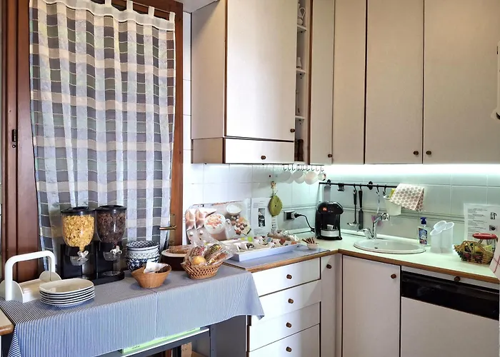 Brunate98 Quarto em Acomodações Particulares